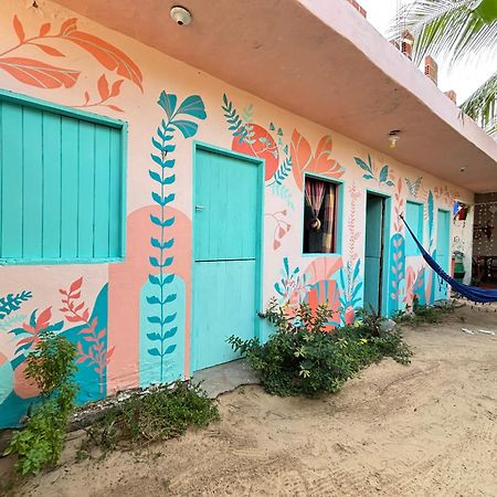 Hostel Flor Da Vida Canoa Quebrada Exterior foto